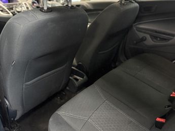 FORD FIESTA 1.4 Titanium