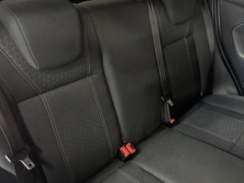 FORD FIESTA 1.4 Titanium