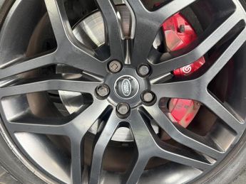 LAND ROVER RANGE ROVER SPORT 3.0 SD V6 HSE Dynamic