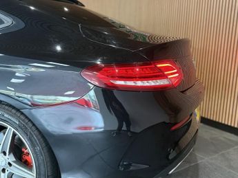 MERCEDES-BENZ C CLASS 2.1 C220d AMG Line