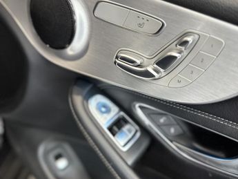 MERCEDES-BENZ C CLASS 2.1 C220d AMG Line