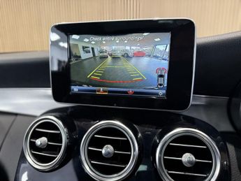 MERCEDES-BENZ C CLASS 2.1 C220d AMG Line