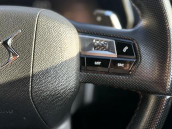 DS AUTOMOBILES DS 7 CROSSBACK 2.0 BlueHDi Performance Line