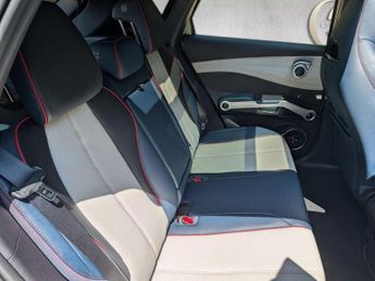 BYD ATTO 3 60.48kWh Design Auto 5dr