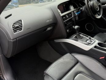 AUDI A5 3.0 TDI V6 S line