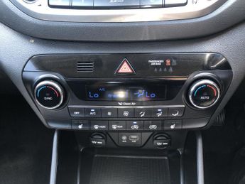 HYUNDAI TUCSON 1.7 TUCSON SE NAV 1.7 D 116PS BD +FSS
