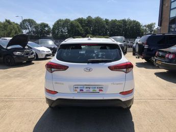 HYUNDAI TUCSON 1.7 TUCSON SE NAV 1.7 D 116PS BD +FSS
