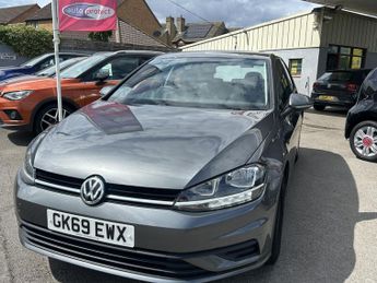Volkswagen Golf 1.0 TSI S