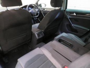 VOLKSWAGEN GOLF 1.6 TDI GT DSG Euro 6 (s/s) 5dr