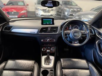 AUDI Q3 2.0 TFSI S line