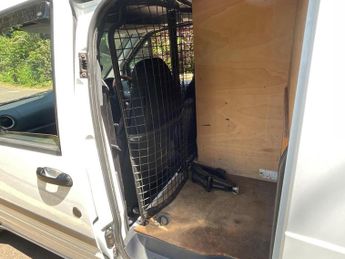 FORD TRANSIT CONNECT 1.8 TDCi T200 Trend L1 H1 4dr DPF