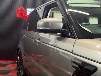 LAND ROVER RANGE ROVER SPORT 3.0 SD V6 HSE