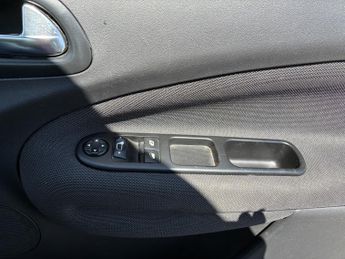 CITROEN C3 PICASSO 1.6 BlueHDi Selection
