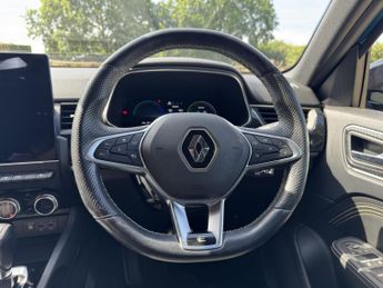 RENAULT ARKANA 1.6 E-TECH E-Tech engineered