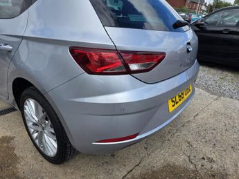 SEAT LEON 1.6 TDI SE Dynamic
