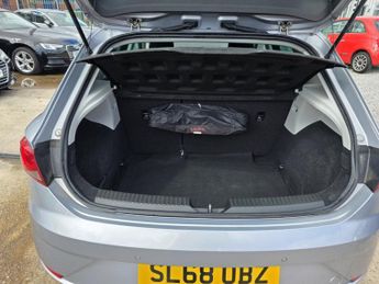 SEAT LEON 1.6 TDI SE Dynamic