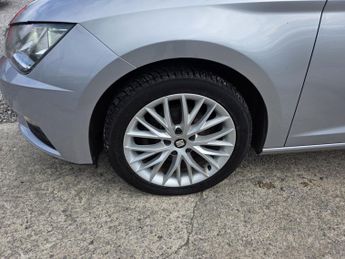 SEAT LEON 1.6 TDI SE Dynamic