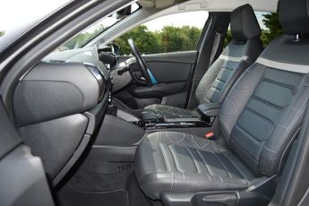 CITROEN E-C4 e-C4 Shine Plus 100 kW Battery Electric Vehicle