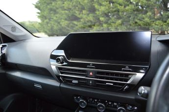 CITROEN E-C4 e-C4 Shine Plus 100 kW Battery Electric Vehicle