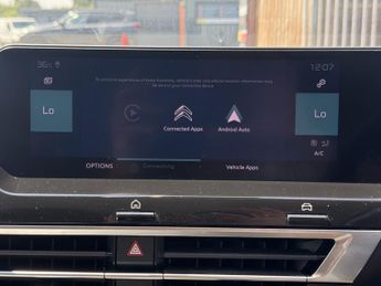 CITROEN E-C4 e-C4 Shine Plus 100 kW Battery Electric Vehicle