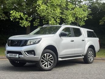NISSAN NAVARA 2.3 dCi Tekna