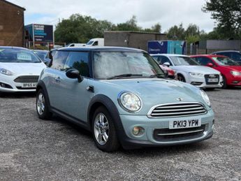 MINI Hatch 1.6 Cooper Hatchback 3dr Petrol Steptronic Euro 5 (122 ps)