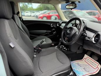 MINI HATCH 1.6 Cooper Hatchback 3dr Petrol Steptronic Euro 5 (122 ps)