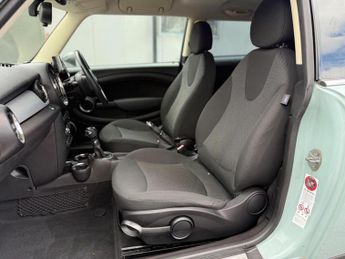 MINI HATCH 1.6 Cooper Hatchback 3dr Petrol Steptronic Euro 5 (122 ps)