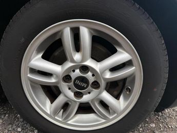 MINI HATCH 1.6 Cooper Hatchback 3dr Petrol Steptronic Euro 5 (122 ps)