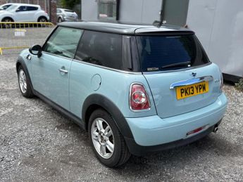 MINI HATCH 1.6 Cooper Hatchback 3dr Petrol Steptronic Euro 5 (122 ps)