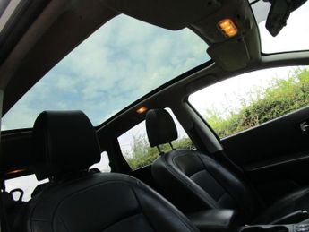 NISSAN QASHQAI+2 1.5 dCi Tekna - 7 Seater - Top Spec