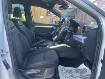 SEAT ARONA 1.0 TSI FR