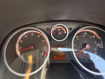 VAUXHALL CORSA 1.4 i 16v SXi