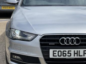 AUDI A4 2.0 TDI S line