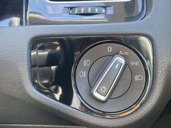 VOLKSWAGEN GOLF 1.5 TSI EVO GT