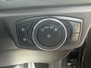 FORD MONDEO 2.0 TiVCT Titanium
