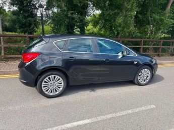VAUXHALL ASTRA 1.4 16v Excite Petrol