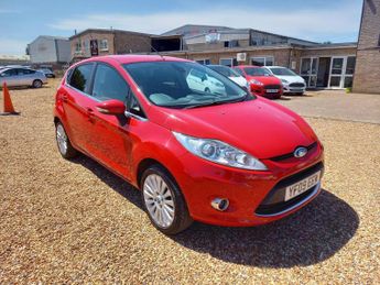 FORD FIESTA 1.4 Titanium 5dr