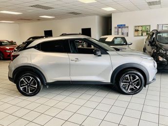 NISSAN JUKE 1.6 N-Connecta
