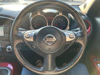 NISSAN JUKE 1.6 Tekna