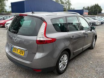 RENAULT GRAND SCENIC 1.5 dCi Dynamique Nav Euro 6 (s/s) 5dr