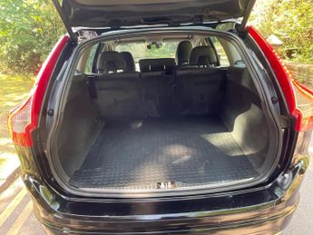 VOLVO XC60 2.0 D4 SE Lux Nav Auto Euro 6 (s/s) 5dr