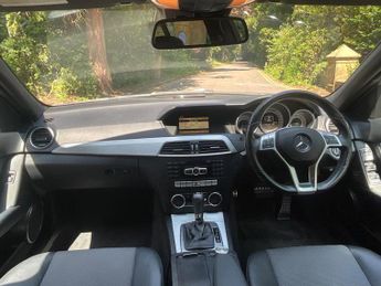 MERCEDES-BENZ C CLASS 2.1 C220d Sport (Premium) G-Tronic+ Euro 6 (s/s) 4dr