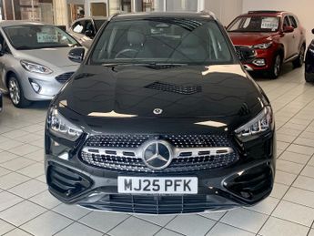 MERCEDES-BENZ GLA 1.3 GLA200h MHEV AMG Line