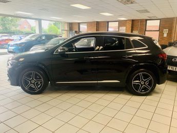 MERCEDES-BENZ GLA 1.3 GLA200h MHEV AMG Line