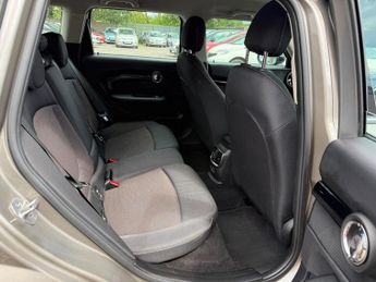 MINI CLUBMAN 2.0 Cooper D Exclusive Auto Euro 6 (s/s) 6dr