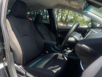 TOYOTA PRIUS 1.8 Hybrid Automatic Euro 6 5dr
