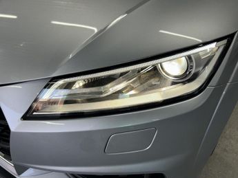 AUDI TT 2.0 TFSI 40 Sport