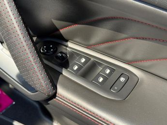 PEUGEOT 308 1.2 PureTech GT Line Euro 6 (s/s) 5dr