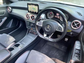 MERCEDES-BENZ CLA 2.1 CLA220d AMG Sport Shooting Brake 7G-DCT Euro 6 (s/s) 5dr